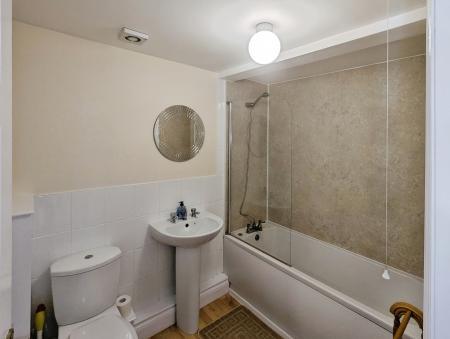 2 bedroom Maisonette to let in Wainwell Mews, Lincoln, LN2