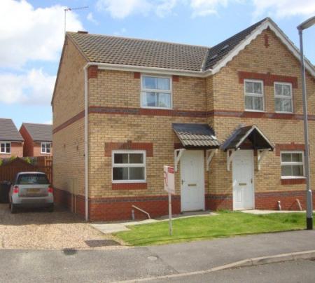 2 bedroom Semi-detached house to let in Fox Covert, South Hykeham, LN6