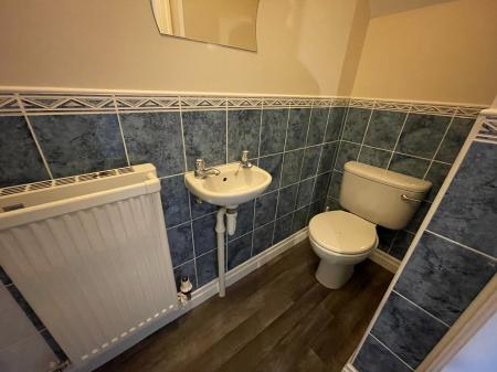 4 bedroom Terraced House to let in Bridge Walk, Burton Waters, Lincoln, LN1