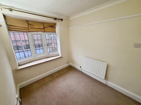 4 bedroom Semi-detached house to let in Burton Road, Lincoln, LN1