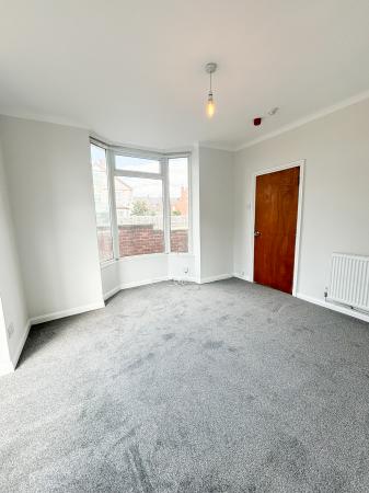 3 bedroom End of terrace house to let in Boultham Avenue, Lincoln, LN5