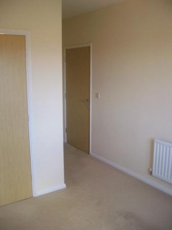 2 bedroom Flat to let in Manton Road, Lincoln, LN2