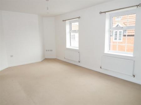 2 bedroom Flat to let in Buttercup Way, Roman Fields, Witham St Hughs, LN6