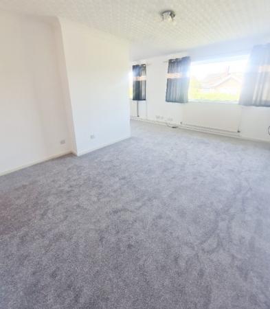 2 bedroom Bungalow to let in Ashby Close, Waddington, LN5