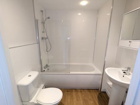1 bedroom Flat to let in Carlton Boulevard, Lincoln, LN2