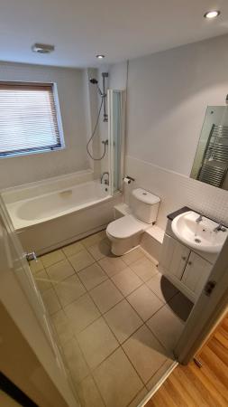 2 bedroom Flat to let in Lincoln Road, North Hykeham, LN6