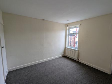 2 bedroom Terraced House to let in Charles Street, Lincoln, LN5