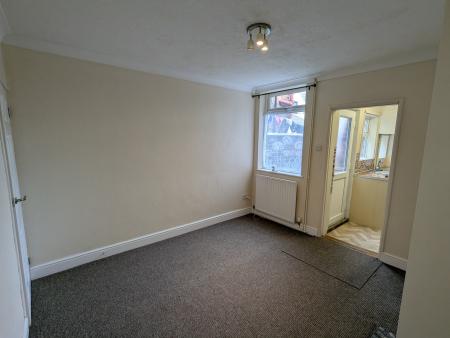 2 bedroom Terraced House to let in Charles Street, Lincoln, LN5
