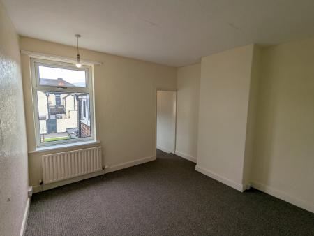 2 bedroom Terraced House to let in Charles Street, Lincoln, LN5