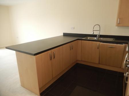 2 bedroom Flat to let in Manton Road, Lincoln, LN2