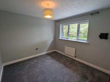 4 bedroom Detached house to let in Beechcroft Close, South Hykeham, LN6