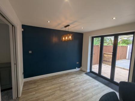 4 bedroom Detached house to let in Beechcroft Close, South Hykeham, LN6
