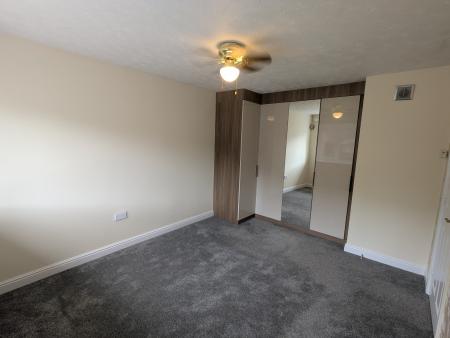 4 bedroom Detached house to let in Beechcroft Close, South Hykeham, LN6