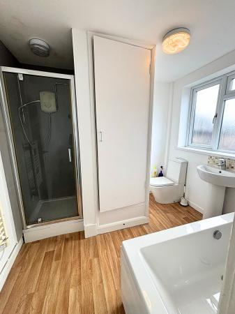 2 bedroom Flat to let in High Street, Lincoln, LN2