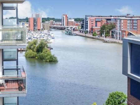 2 bedroom Flat to let in Brayford Street, Lincoln, LN5