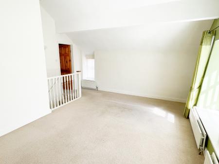 2 bedroom Barn Conversion to let in High Street, Waddington, LN5