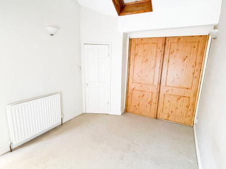 2 bedroom Barn Conversion to let in High Street, Waddington, LN5