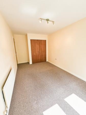 2 bedroom Flat to let in Muirfield Close, Doddington Park, Lincoln, LN6