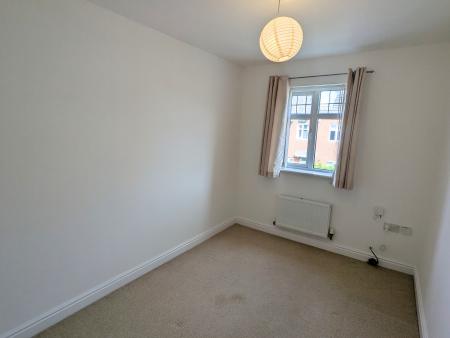 3 bedroom Town house to let in Byland Close, Bunkers Hill, Lincoln, LN2