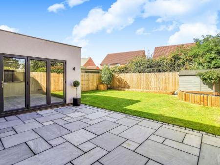 4 bedroom Detached house to let in Winchester Court, North Hykeham, LN6