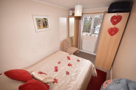 3 bedroom Flat to let in Cadwell Close, Doddington Park, LN6