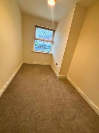2 bedroom Flat to let in Carlton Boulevard, Lincoln, LN2