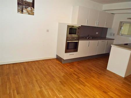 2 bedroom Flat to let in Witham Wharf, Brayford Wharf, Lincoln, LN5