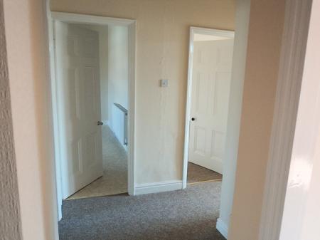 2 bedroom Flat to let in High Street, Saxilby, LN1