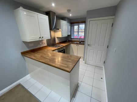 2 bedroom Town house to let in Dunkirk Road, Lincoln, LN1