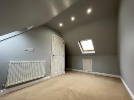 2 bedroom Town house to let in Dunkirk Road, Lincoln, LN1