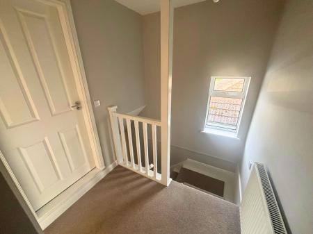 3 bedroom Semi-detached house to let in Mill Lane, North Hykeham, LN6