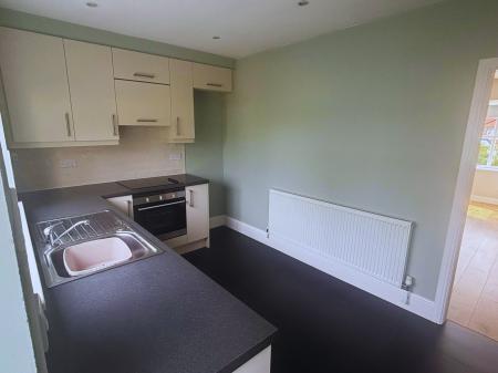 3 bedroom Semi-detached house to let in Mill Lane, North Hykeham, LN6