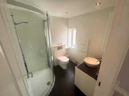 3 bedroom Semi-detached house to let in Mill Lane, North Hykeham, LN6