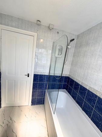 3 bedroom Detached house to let in Laney Close, Glebe Park, LN2