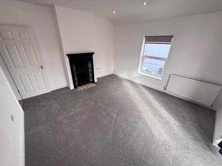 3 bedroom Terraced House to let in Kirkby Street, Lincoln, LN5