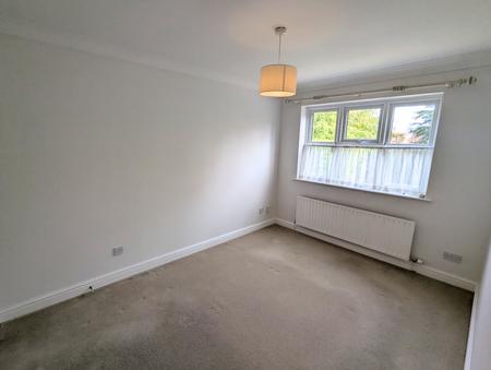 4 bedroom Bungalow to let in Dycote Lane, Welbourn, LN5