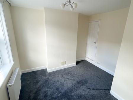 1 bedroom Flat to let in Cross Street, Lincoln, LN5