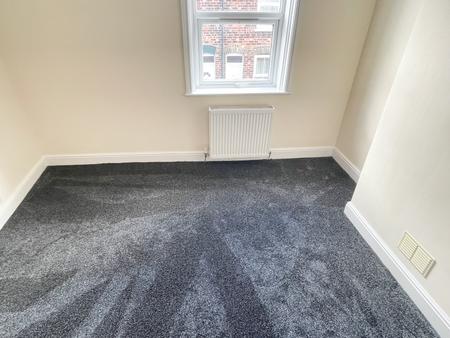 1 bedroom Flat to let in Cross Street, Lincoln, LN5