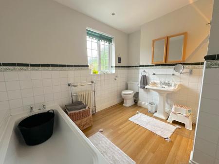 3 bedroom Semi-detached house for sale in Amos Lane, Wednesfield, Wolverhampton, WV11