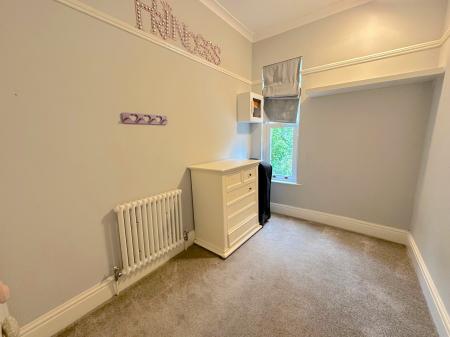 3 bedroom Semi-detached house for sale in Amos Lane, Wednesfield, Wolverhampton, WV11