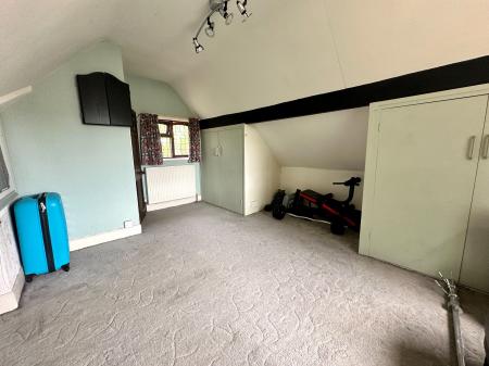 4 bedroom Detached house for sale in Birches Barn Road, Wolverhampton, WV3