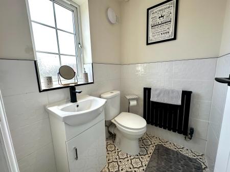 5 bedroom Detached house for sale in Bluebell Crescent, Wednesfield, Wolverhampton, WV11