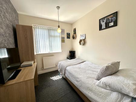 5 bedroom Detached house for sale in Bluebell Crescent, Wednesfield, Wolverhampton, WV11