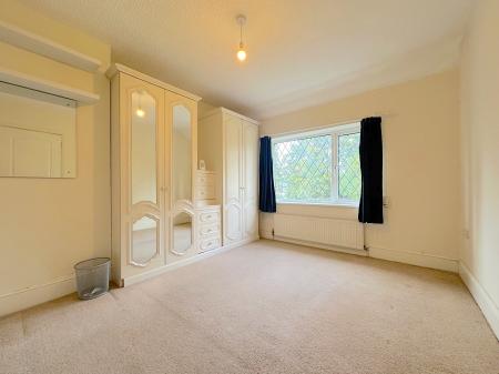 3 bedroom Semi-detached house for sale in Cadman Crescent, Fallings Park, Wolverhampton, WV10