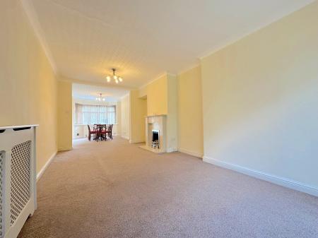 3 bedroom Semi-detached house for sale in Cadman Crescent, Fallings Park, Wolverhampton, WV10