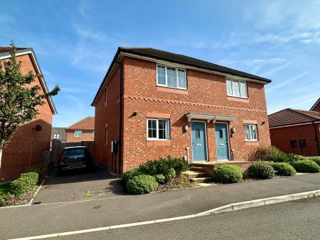 2 bedroom Semi-detached house for sale in Cairnhill Drive, Bilston, Wolverhampton, WV14