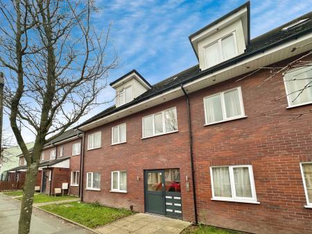 1 bedroom Flat for sale in Christ Church Court, Whitmore Reans, Wolverhampton, WV6