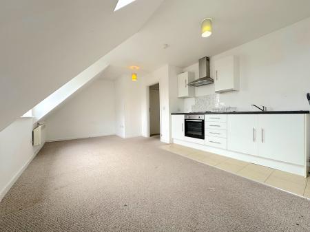 1 bedroom Flat for sale in Christ Church Court, Whitmore Reans, Wolverhampton, WV6