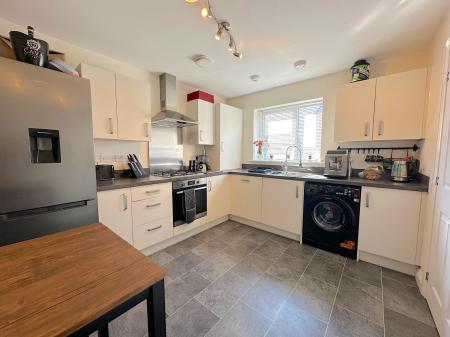 3 bedroom Semi-detached house for sale in Comet Drive, Bushbury, Wolverhampton, WV10
