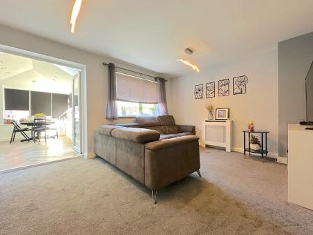 3 bedroom Semi-detached house for sale in Comet Drive, Bushbury, Wolverhampton, WV10